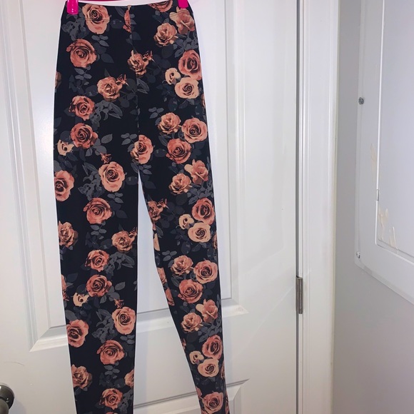 Floral tights - Picture 1 of 3